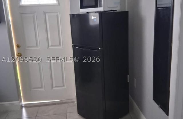 22345 SW 118th Ct Gallery 2