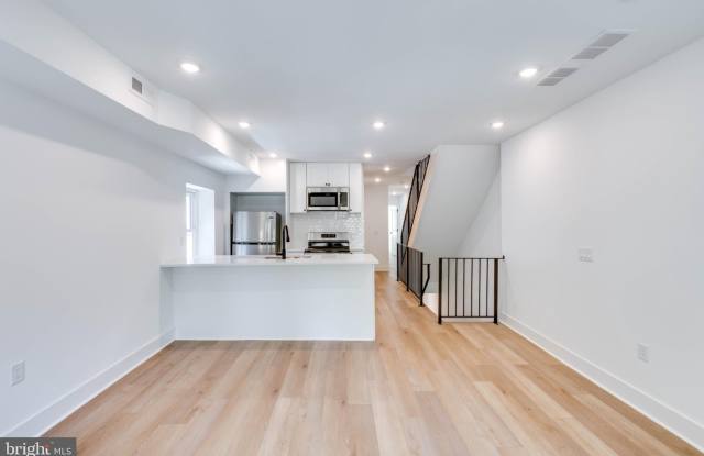 4327 BALTIMORE Avenue Gallery 1