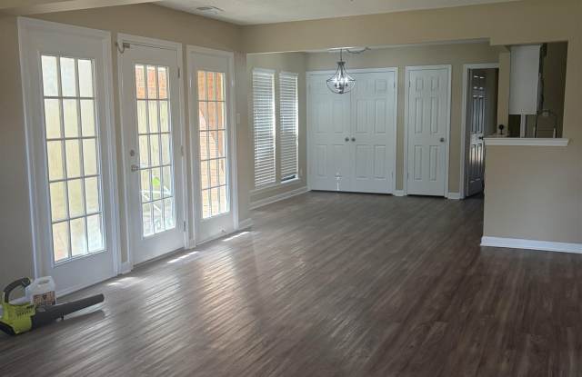1655 OAKEN BUCKET Dr Gallery 4