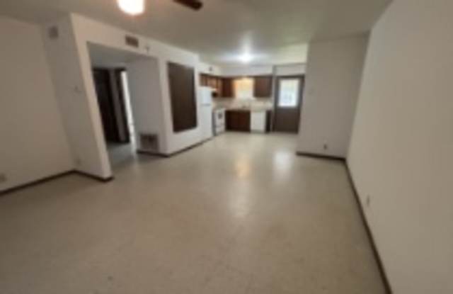 78 Roberts Avenue Gallery 2