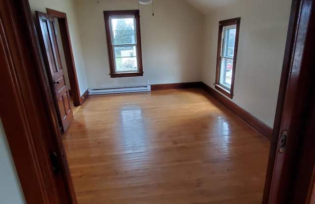 1815 North 11th Street - 1815 11th Street, Two Rivers, WI 54241