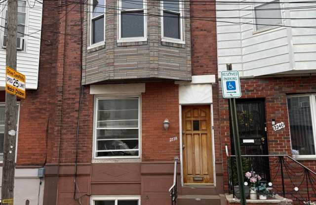 2 Bedroom Home off of 22nd and Jackson Streets! photos photos