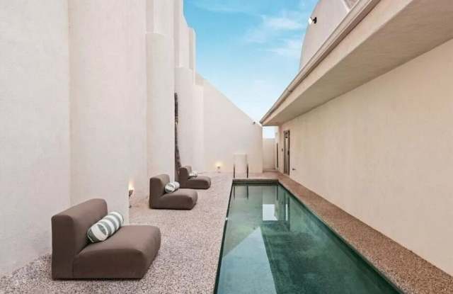 8435 FRANKLIN Ave photos photos