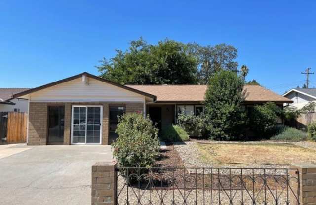 Beautifully Remodeled 5bd Single Story House photos photos