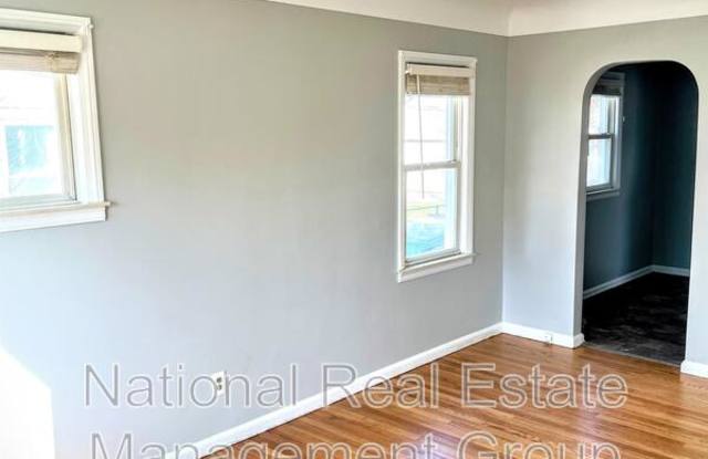 7561 Ziegler Street Gallery 3