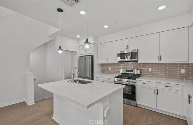 9608 Nova Place Gallery 4