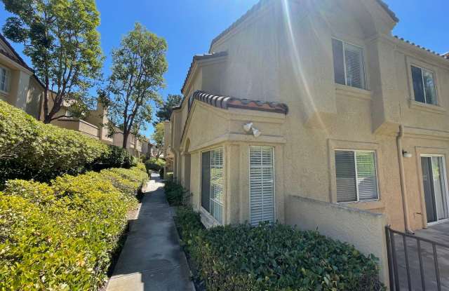 Great Location in Lake Forest photos photos