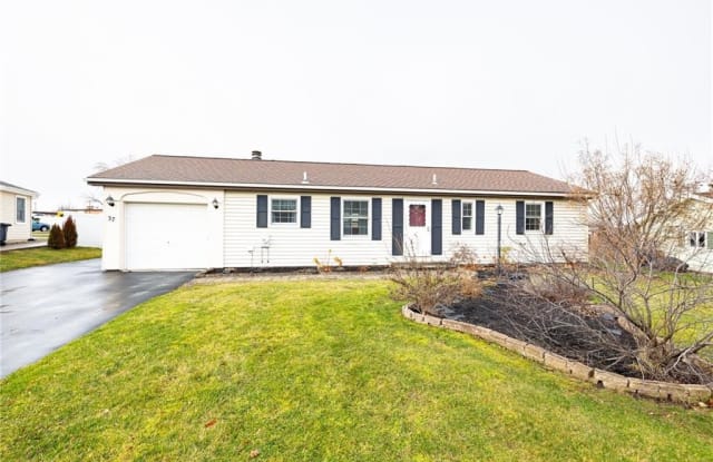 37 Pinon Drive - 37 Pinon Drive, Monroe County, NY 14586
