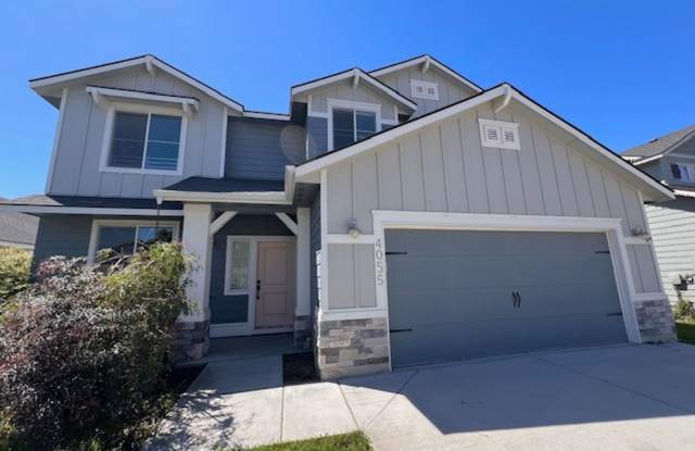 Beautiful 4 Bed, 2.5 Bath Plus Office in South Meridian photos photos