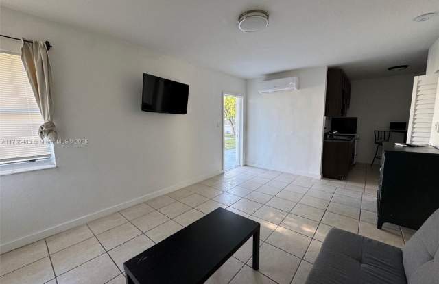 1840 Fillmore St photos photos