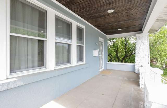 657 Amboy Avenue Gallery 2
