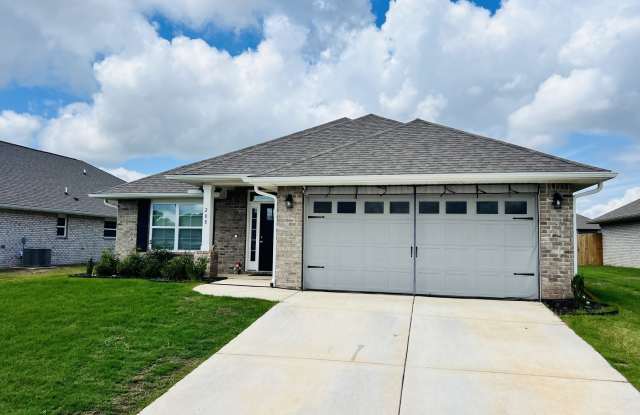 208 Gwinnett Drive photos photos