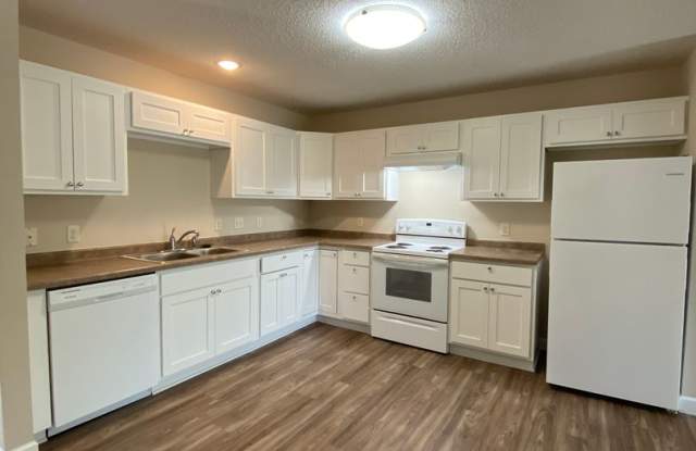 Updated 2 Bedroom Town Home photos photos