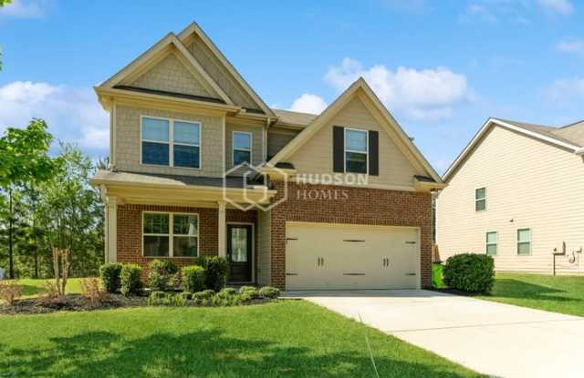 319 Lanier Court Gallery 3
