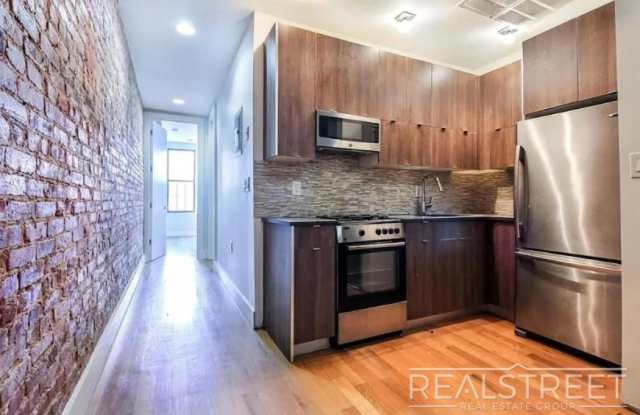 1715 Greene Avenue photos photos