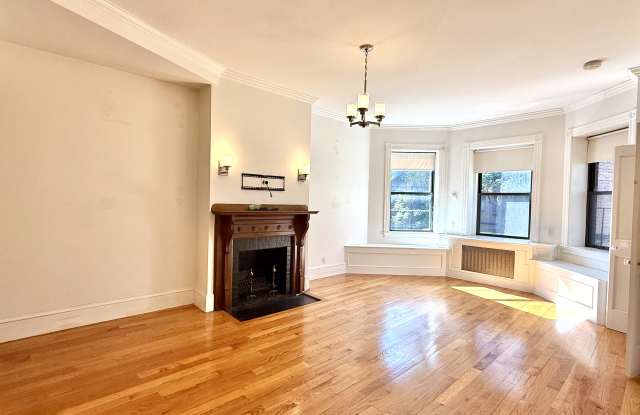 247 Newbury St photos photos