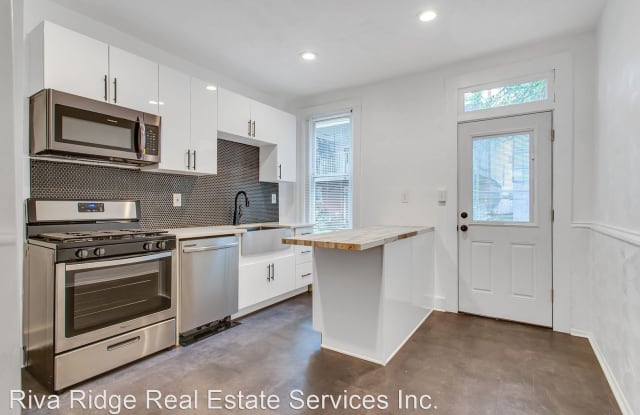 5232 1/2 Natrona Way - 5232 1/2 Natrona Way, Pittsburgh, PA 15201
