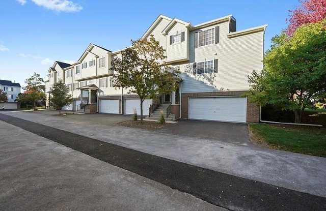 409 Evergreen Circle unit: 4 photos photos 409 Evergreen Circle unit: 4 photos photos