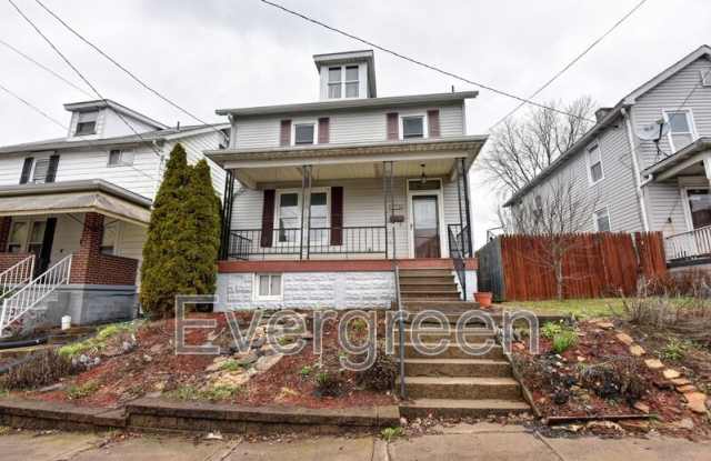739 Lemington Street Gallery 1