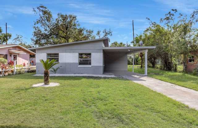 Very Cute Two Bedroom Single Family Home - Now Available photos photos