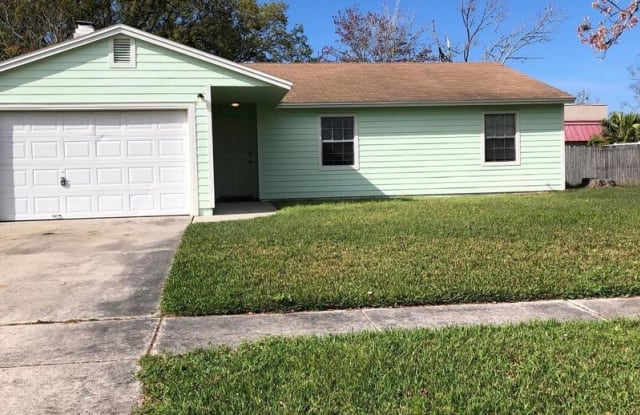 1740 Village Ln. - 1740 Village Lane, Bellair-Meadowbrook Terrace, FL 32073