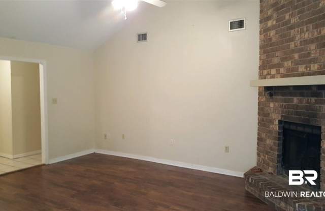 103 Rainer Circle Gallery 3