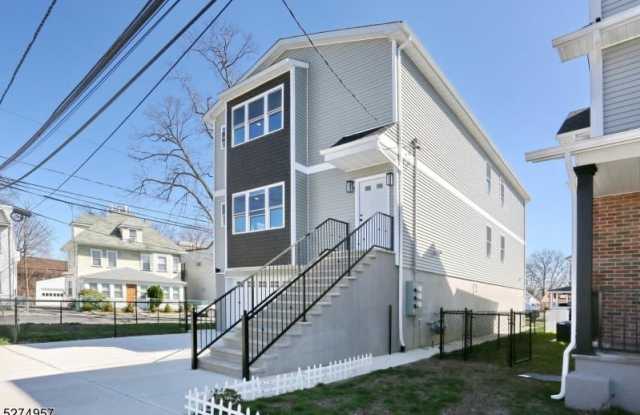 113-115 Albion Gallery 2