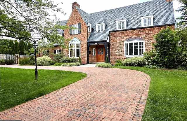 6009 BROOKSIDE DR Gallery 2