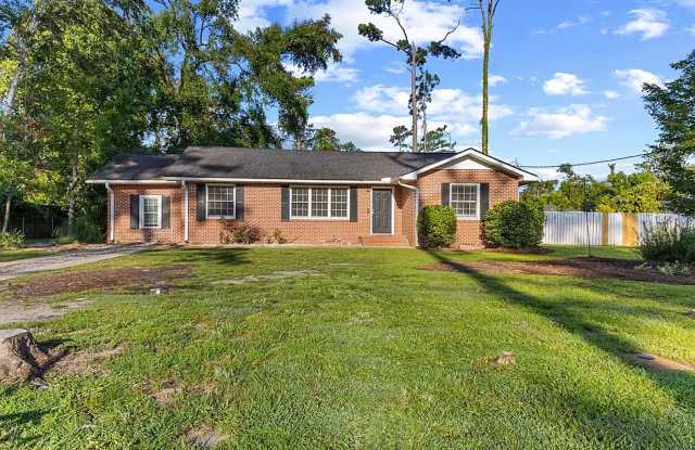 2206 White Oak Dr. Valdosta, GA 31602 photos photos