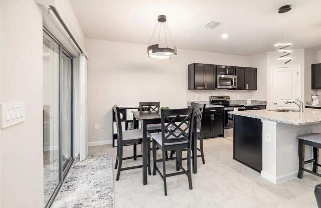 619 172nd Ct E Gallery 4