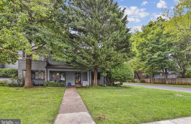 1017 CEDAR RIDGE COURT Gallery 2