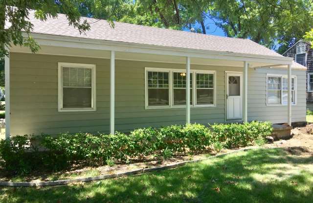 Beautiful 3 Bedroom/ 1.5 bath photos photos Beautiful 3 Bedroom/ 1.5 bath photos photos