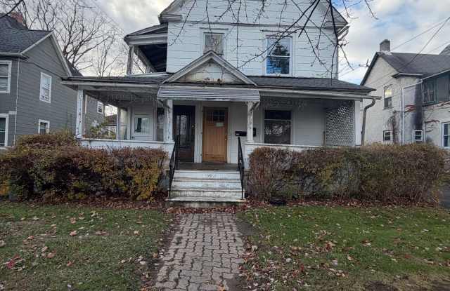 16 Jefferson Avenue - 2nd floor front photos photos