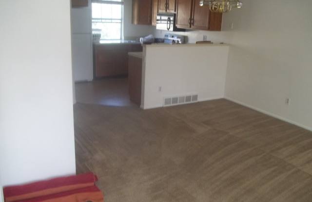 2875 W. Long Cir. Unit E Gallery 2