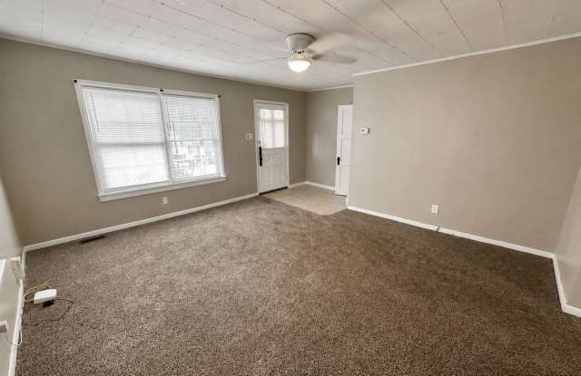 627 Golfview Drive – 4 Bed / 2 Bath Gallery 3