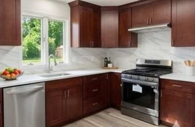 29 Wilson Avenue unit: 1 photos photos