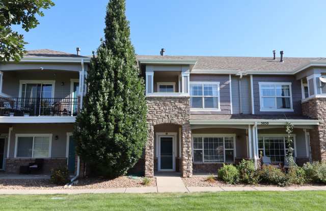 Spacious 2 Bed, 2.5 Bath Fort Collins Townhome photos photos