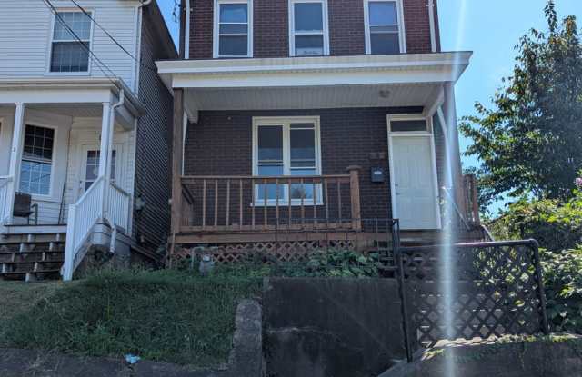3 Bedroom 1 Bathroom Single Family Home with Finished Attic (Greenfield) photos photos