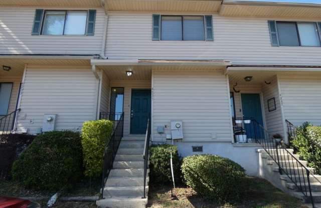 4235 Brookside Dr Gallery 1