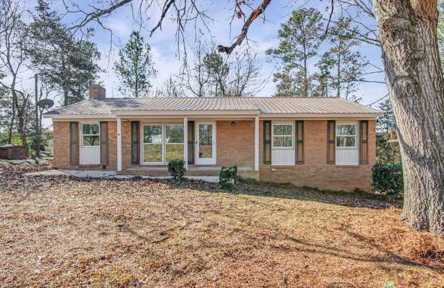 2 Bedroom/2 Bath Home in Polkton - 10519 North Carolina 742 North, Anson County, NC 28135