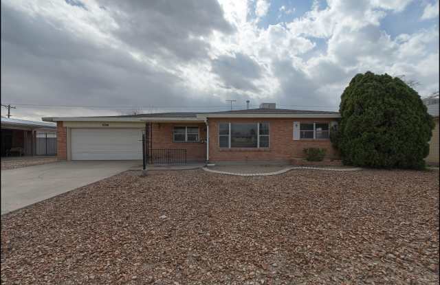 8200 Edgemere Boulevard photos photos