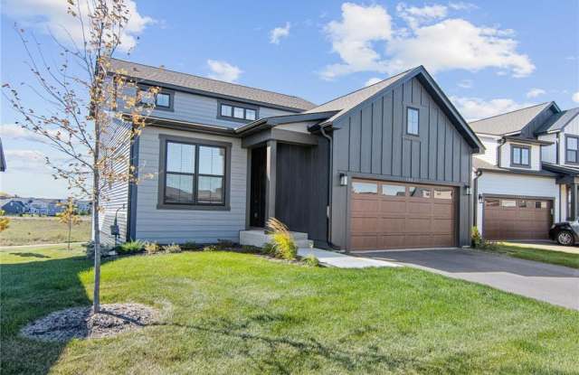 6757 Allen Court - 6757 Allen Court, Inver Grove Heights, MN 55077