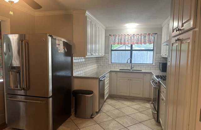 3 Bedroom 1.5 Bath home for Rent! photos photos