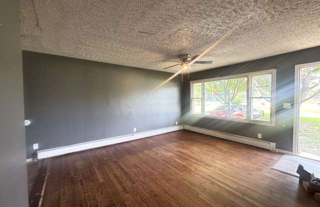 11025 Illinois 38 Gallery 2