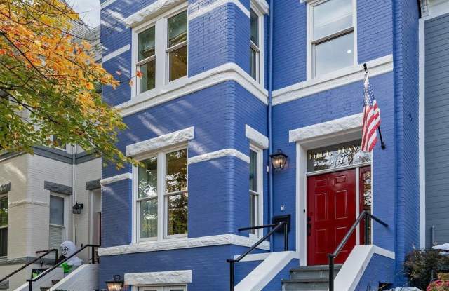 240 10TH STREET NE photos photos
