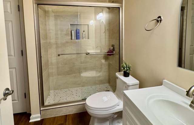 11501 CARDONESS LANE Gallery 2