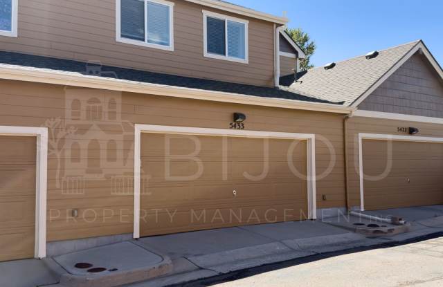 Wolf Ranch Town Home Gallery 3