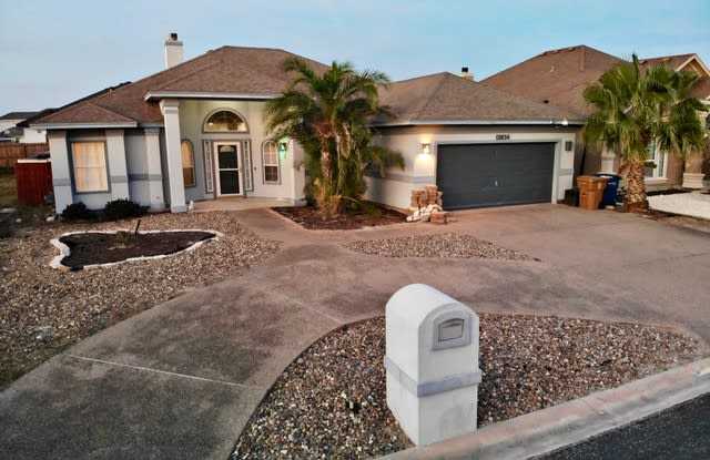 13834 Eaglesnest Bay Dr photos photos