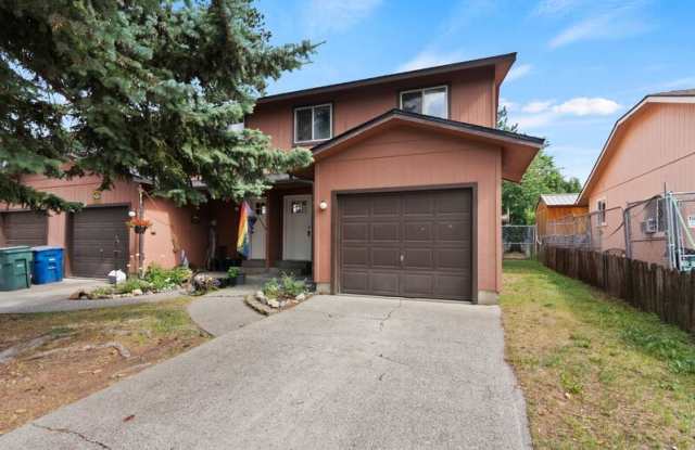 208 West 13th Avenue - 3 - 208 West 13th Avenue, Post Falls, ID 83854