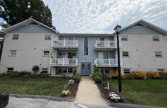 17 WARREN LODGE Court photos photos
